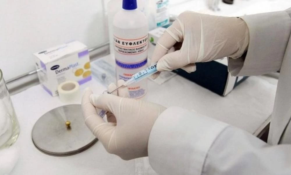 Άρθρο φον ντερ Λάιεν- Σχοινά: Η Ευρώπη δεν συμμετέχει σε κούρσα ταχύτητας, αλλά σε αγώνα ασφάλειας